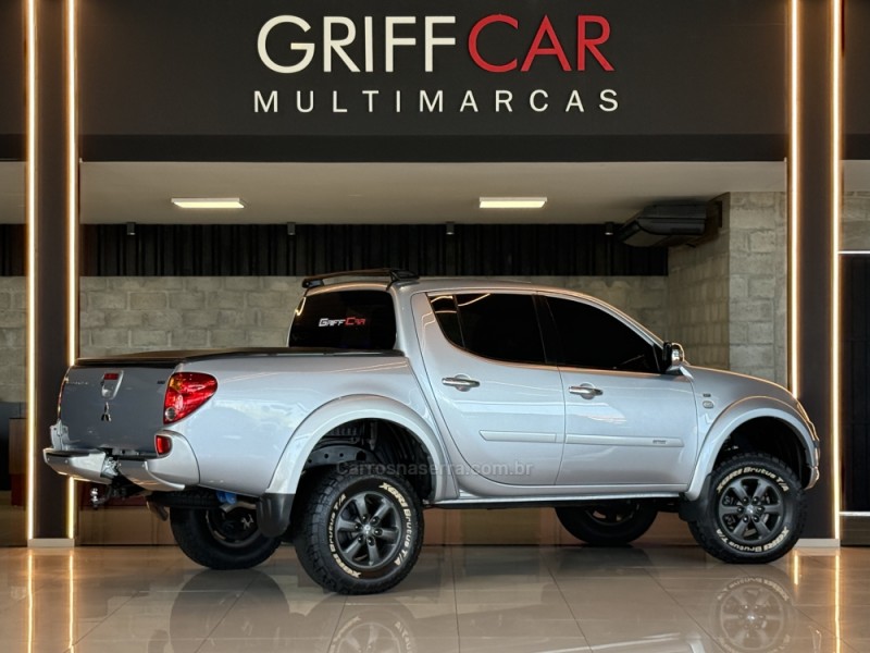 L200 TRITON 3.2 HPE 4X4 CD 16V TURBO INTERCOOLER DIESEL 4P MANUAL - 2017 - DOIS IRMãOS
