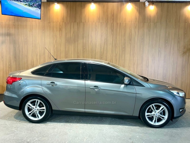 FOCUS 2.0 SE PLUS FASTBACK 16V FLEX 4P AUTOMÁTICO - 2016 - BENTO GONçALVES