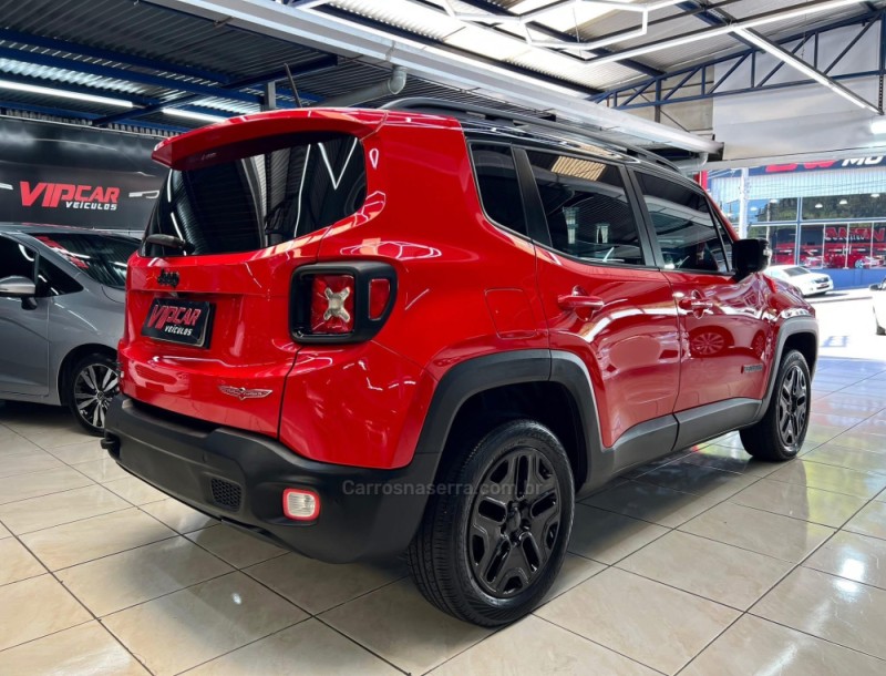 RENEGADE 2.0 16V TURBO DIESEL TRAILHAWK 4P 4X4 AUTOMÁTICO - 2016 - ESTâNCIA VELHA