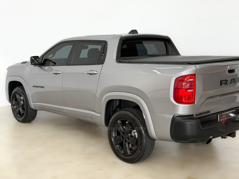 RAMPAGE 2.0 HURRICANE LARAMIE 4 4X4 TURBO GASOLINA 4P AUTOMÁTICO - 2024 - CAXIAS DO SUL