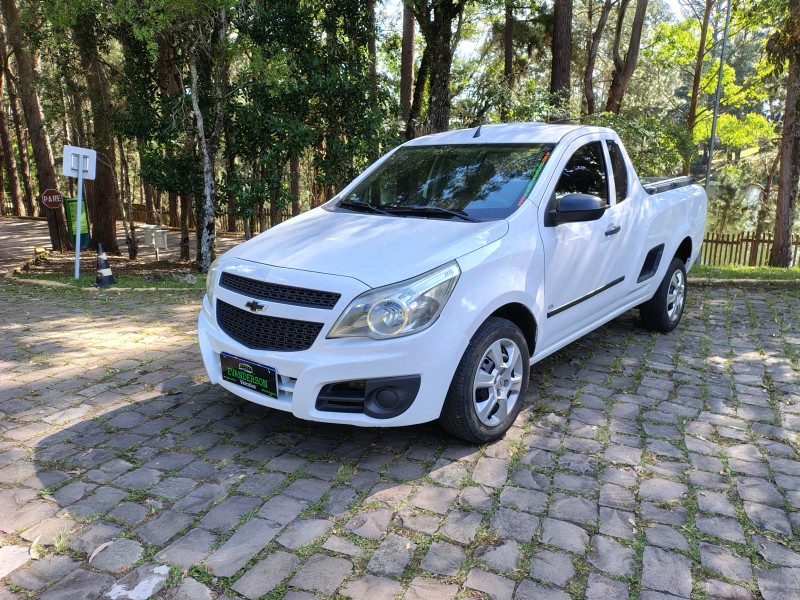montana 1.4 mpfi ls cs 8v flex 2p manual 2012 caxias do sul