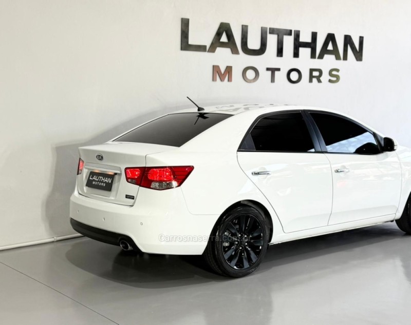 CERATO 1.6 SX3 16V FLEX 4P AUTOMÁTICO - 2011 - NOVO HAMBURGO