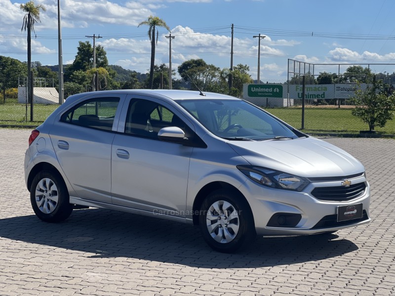 ONIX 1.0 LT PLUS 8V FLEX 4P MANUAL - 2018 - ANTôNIO PRADO