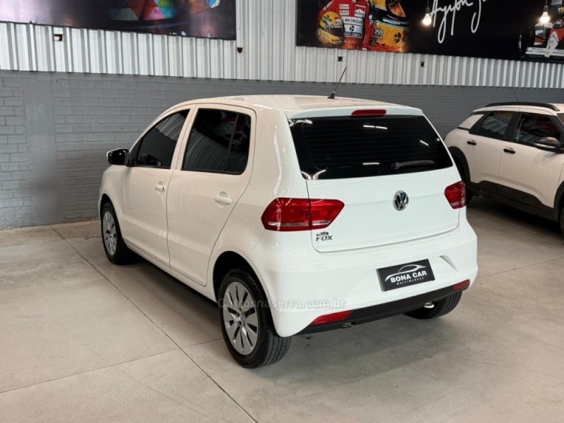 FOX 1.0 MI TRENDLINE 8V FLEX 4P MANUAL - 2018 - CAXIAS DO SUL