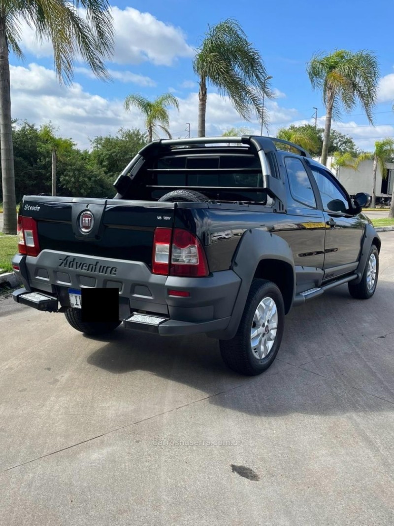 STRADA 1.8 MPI ADVENTURE CD 16V FLEX 2P MANUAL - 2013 - NOVA PRATA