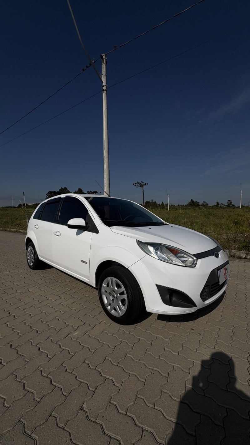 fiesta 1.6 mpi class hatch 8v flex 4p manual 2012 caxias do sul