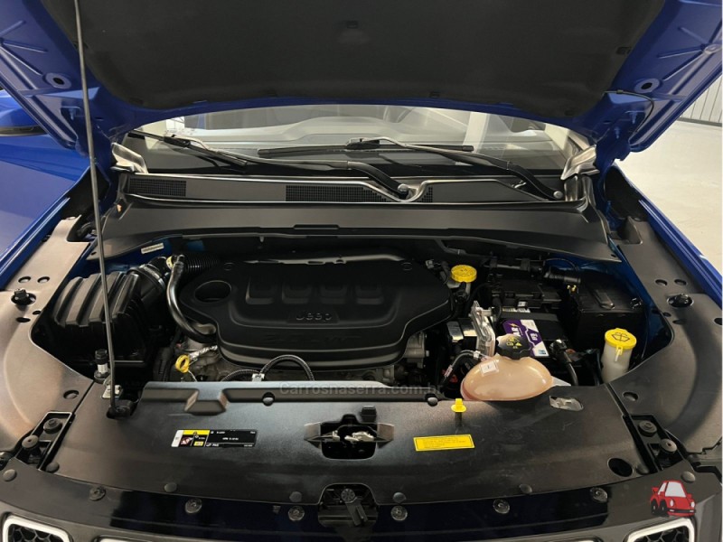 COMPASS 2.0 16V FLEX LONGITUDE AUTOMÁTICO - 2017 - CAXIAS DO SUL