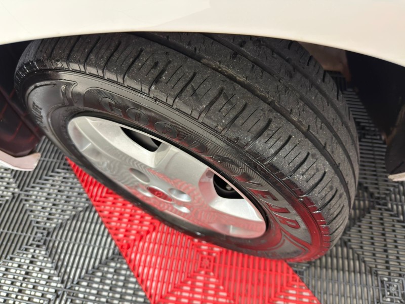 CELTA 1.0 MPFI LT 8V FLEX 4P MANUAL - 2013 - CAXIAS DO SUL