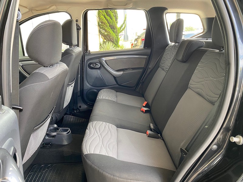 DUSTER 2.0 DYNAMIQUE 4X2 16V FLEX 4P MANUAL - 2014 - CAXIAS DO SUL