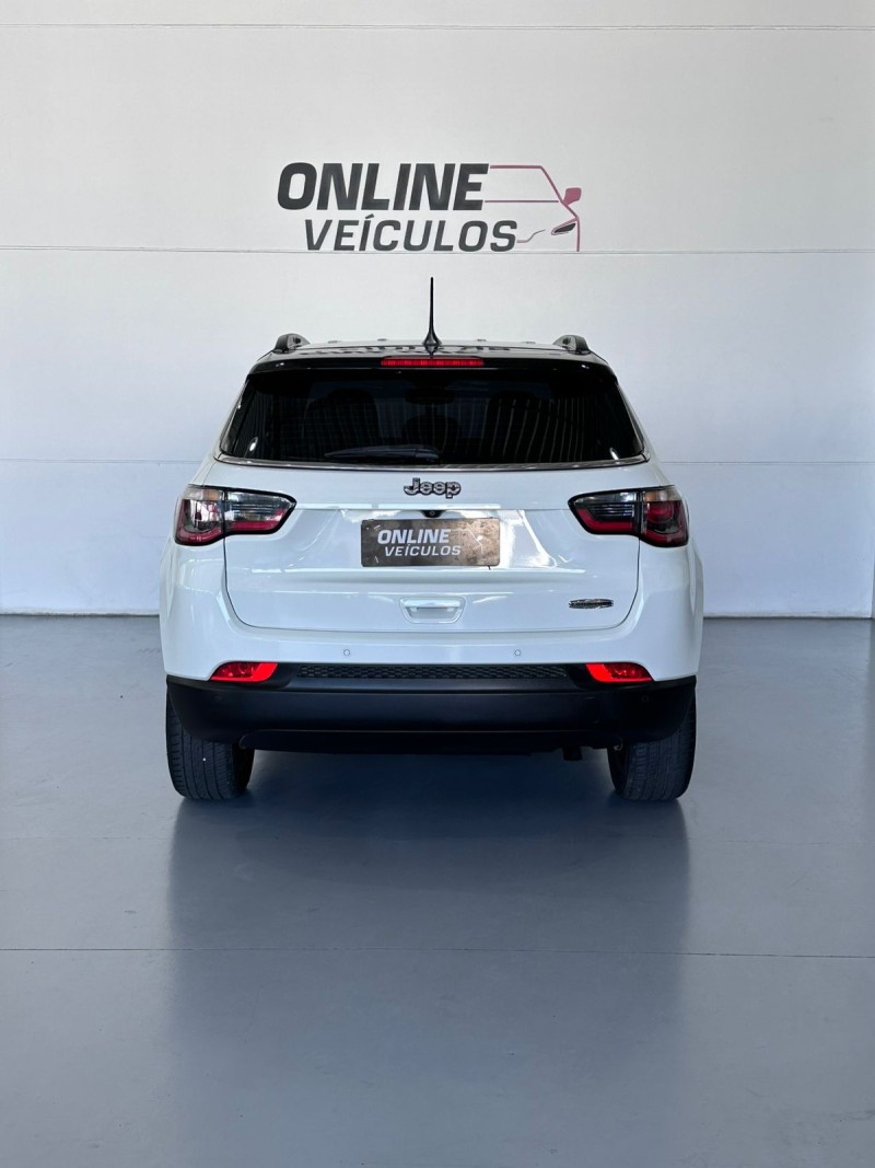 COMPASS 2.0 16V FLEX LONGITUDE AUTOMÁTICO - 2018 - FARROUPILHA