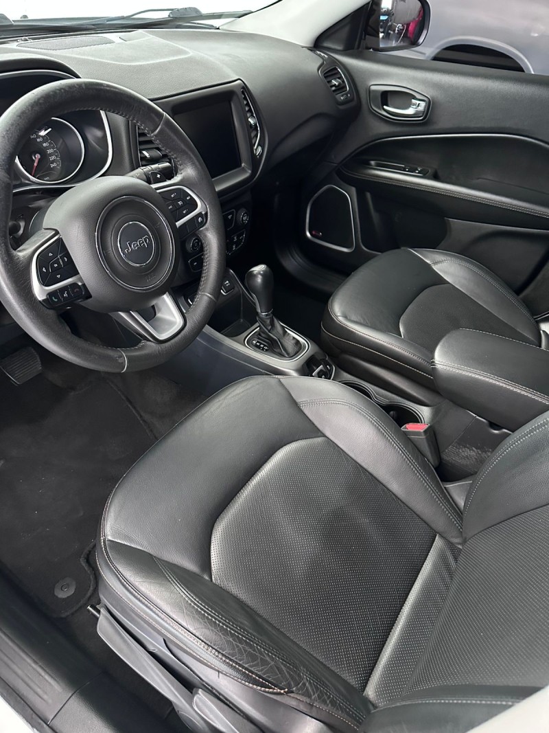 COMPASS 2.0 16V FLEX LONGITUDE AUTOMÁTICO - 2018 - FARROUPILHA