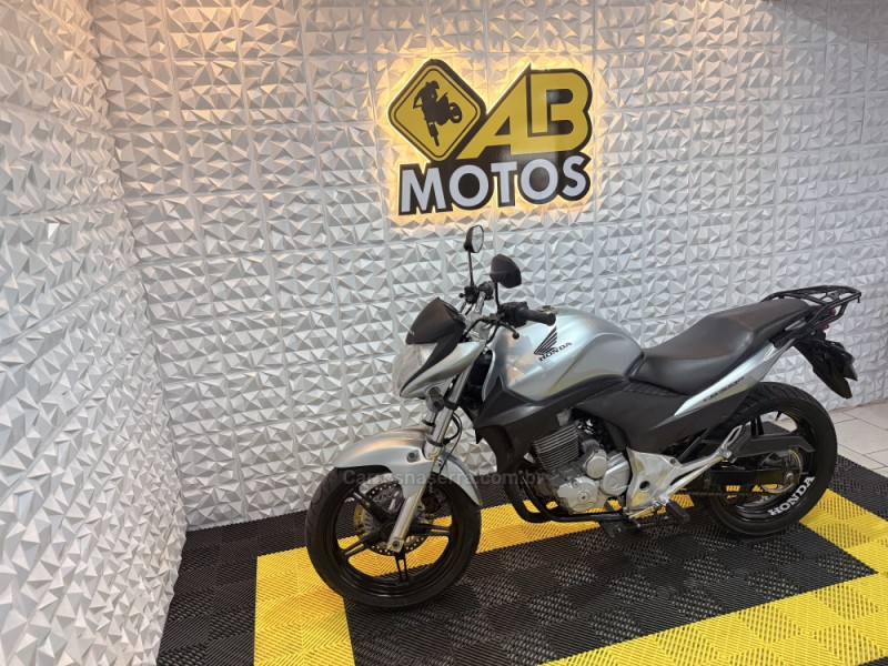 CB 300R  - 2010 - CAXIAS DO SUL
