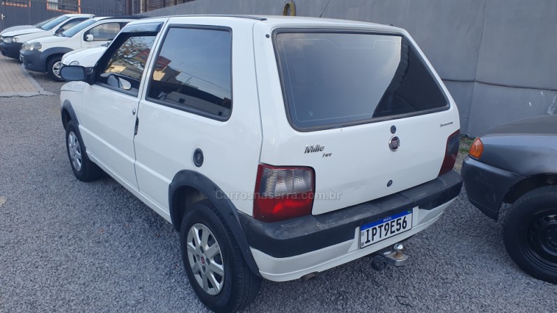 UNO 1.0 MPI MILLE FIRE ECONOMY 8V FLEX 2P MANUAL - 2010 - CAXIAS DO SUL