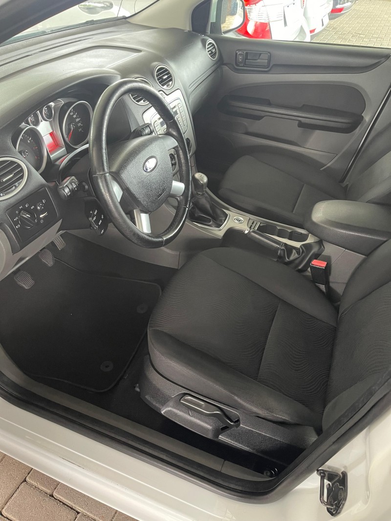 FOCUS 2.0 HC 16V FLEX 4P MANUAL - 2013 - CAXIAS DO SUL