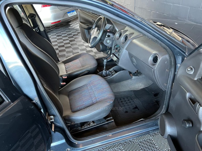 CELTA 1.0 MPFI LT 8V FLEX 4P MANUAL - 2009 - CAXIAS DO SUL