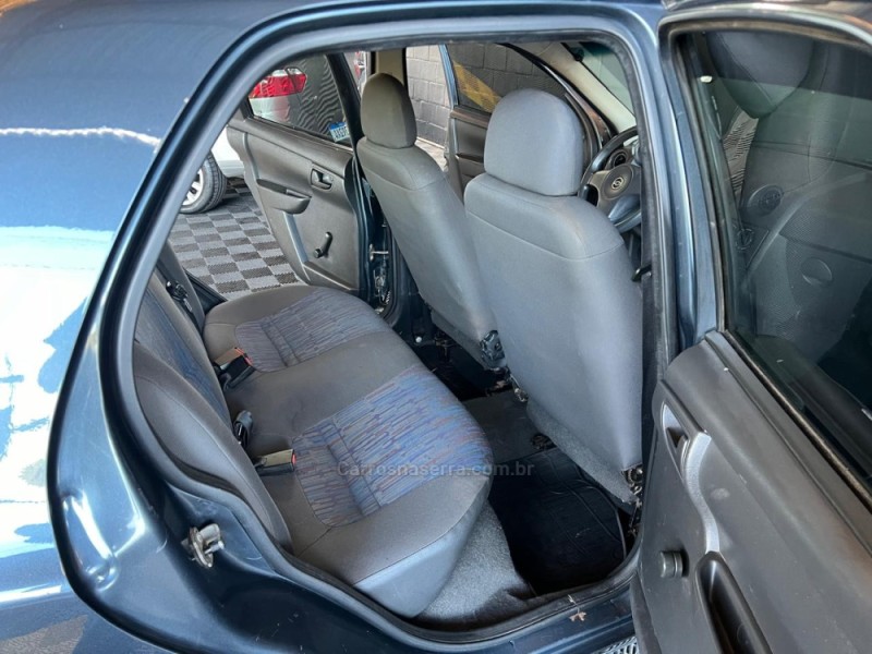 CELTA 1.0 MPFI LT 8V FLEX 4P MANUAL - 2009 - CAXIAS DO SUL