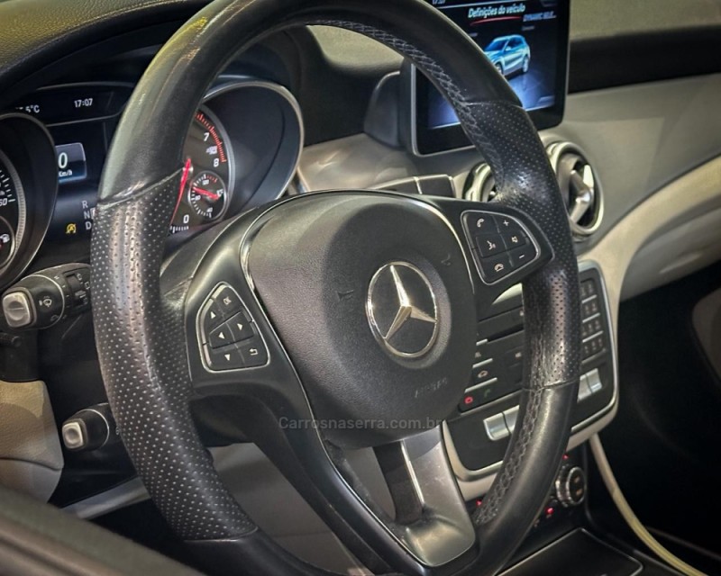 GLA 200 1.6 CGI ADVANCE 16V TURBO FLEX 4P AUTOMÁTICO - 2020 - GARIBALDI