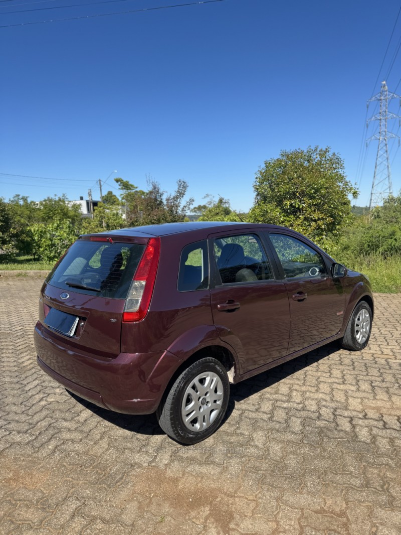 FIESTA 1.6 MPI CLASS HATCH 8V FLEX 4P MANUAL - 2011 - BENTO GONçALVES