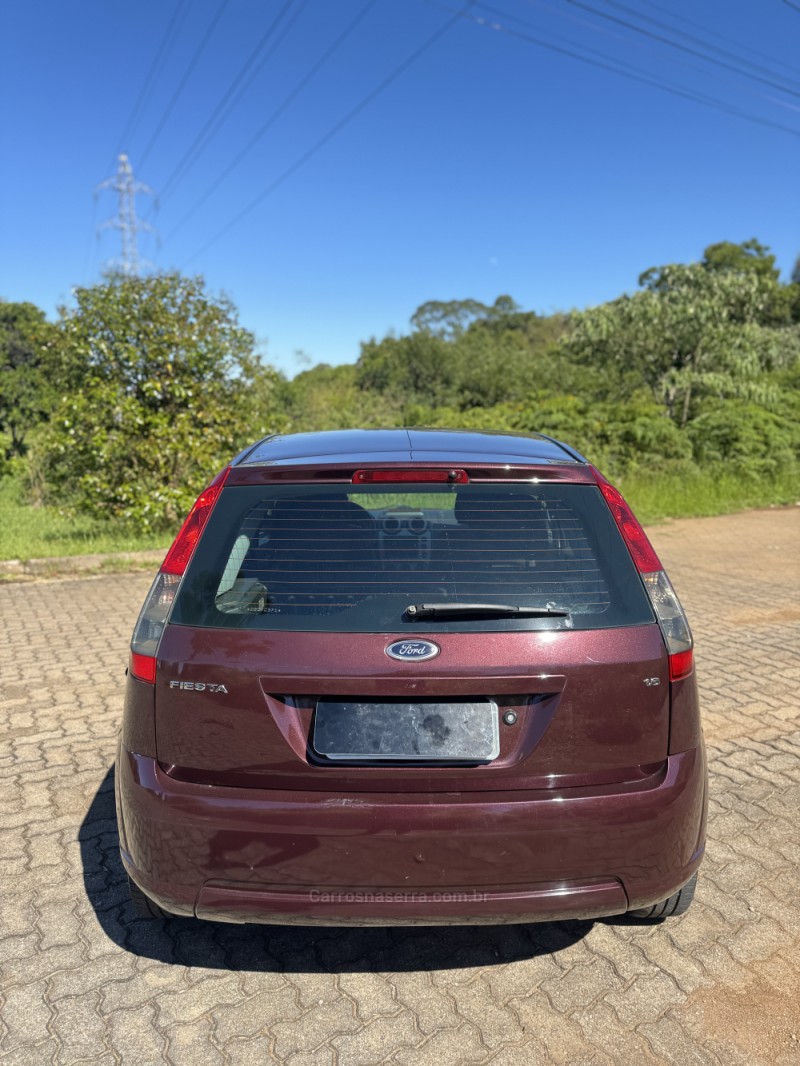 FIESTA 1.6 MPI CLASS HATCH 8V FLEX 4P MANUAL - 2011 - BENTO GONçALVES