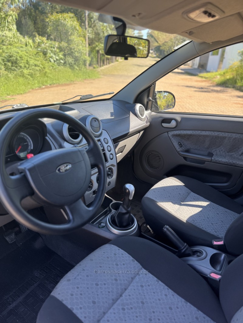 FIESTA 1.6 MPI CLASS HATCH 8V FLEX 4P MANUAL - 2011 - BENTO GONçALVES