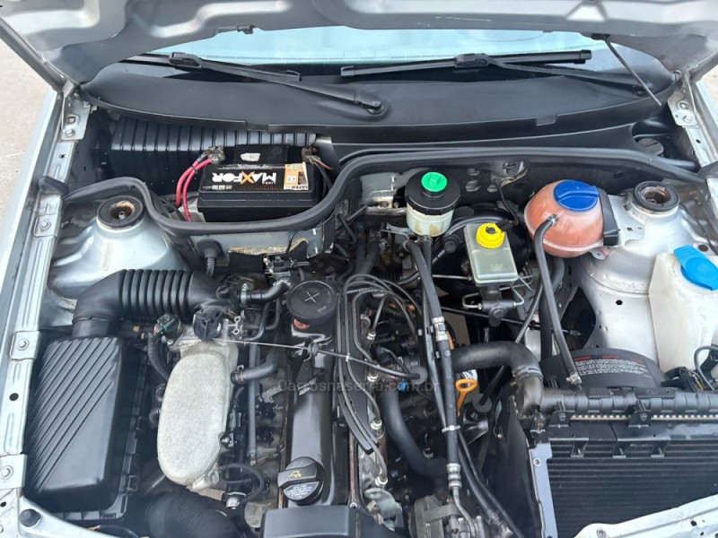 PARATI 1.6 MI TRACK & FIELD 8V FLEX 4P MANUAL G.IV - 2006 - GARIBALDI