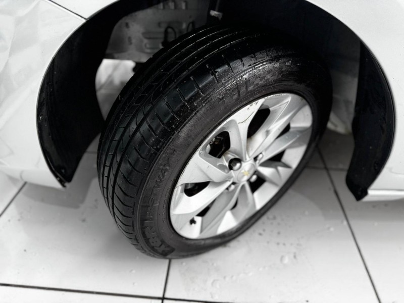 ONIX 1.0 LT 12V TURBO FLEX 4P MANUAL - 2020 - CAXIAS DO SUL