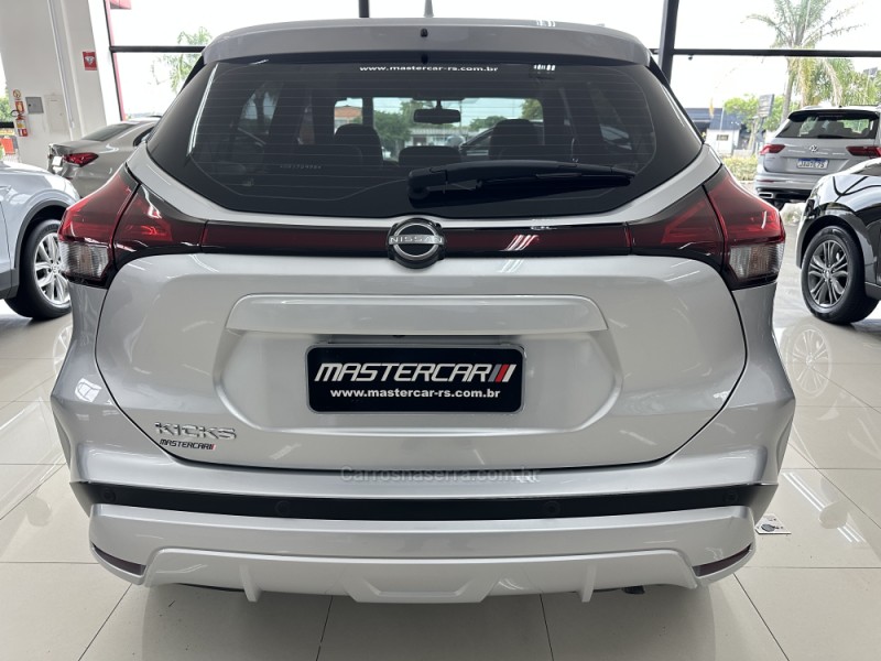 KICKS 1.6 ADVANCE 16V FLEX 4P AUTOMÁTICO - 2024 - CHARQUEADAS