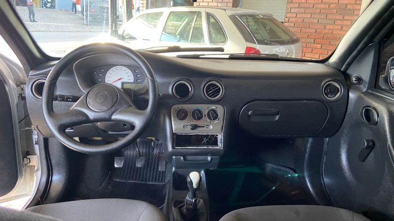 CELTA 1.0 MPFI 8V GASOLINA 2P MANUAL - 2002 - CAXIAS DO SUL