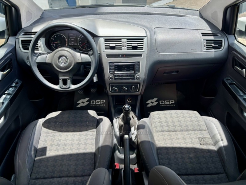 FOX 1.0 MI COMFORTLINE 8V FLEX 4P MANUAL - 2015 - BOM JESUS