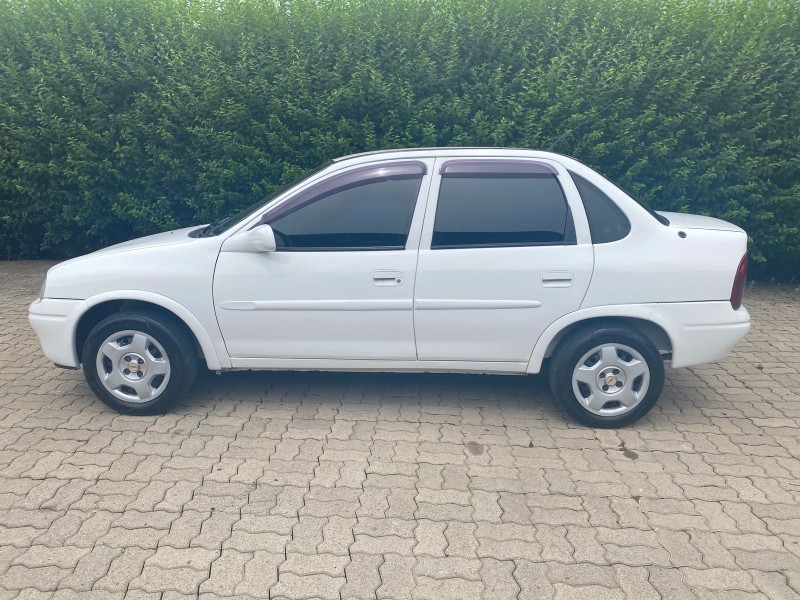 CORSA 1.6 MPFI GL SEDAN 8V GASOLINA 4P MANUAL - 1998 - CAXIAS DO SUL