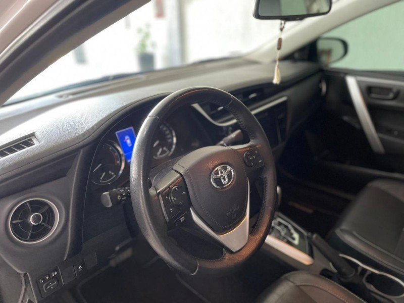 COROLLA 2.0 XRS 16V FLEX 4P AUTOMÁTICO - 2018 - BOM PRINCíPIO
