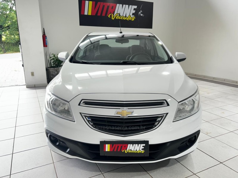 PRISMA 1.0 MPFI LT 8V FLEX 4P MANUAL - 2013 - CAXIAS DO SUL