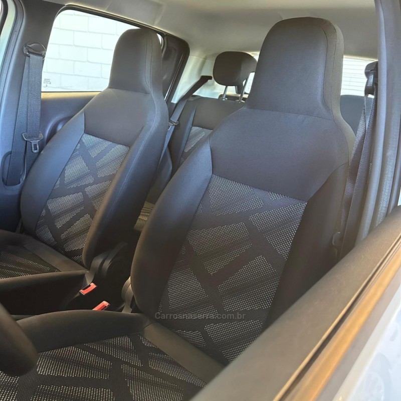 MOBI 1.0 8V EVO FLEX LIKE. MANUAL - 2023 - NOVO HAMBURGO