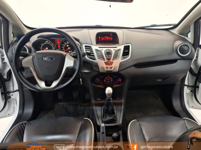 FIESTA 1.6 SE SEDAN 16V FLEX 4P MANUAL - 2011 - BENTO GONçALVES