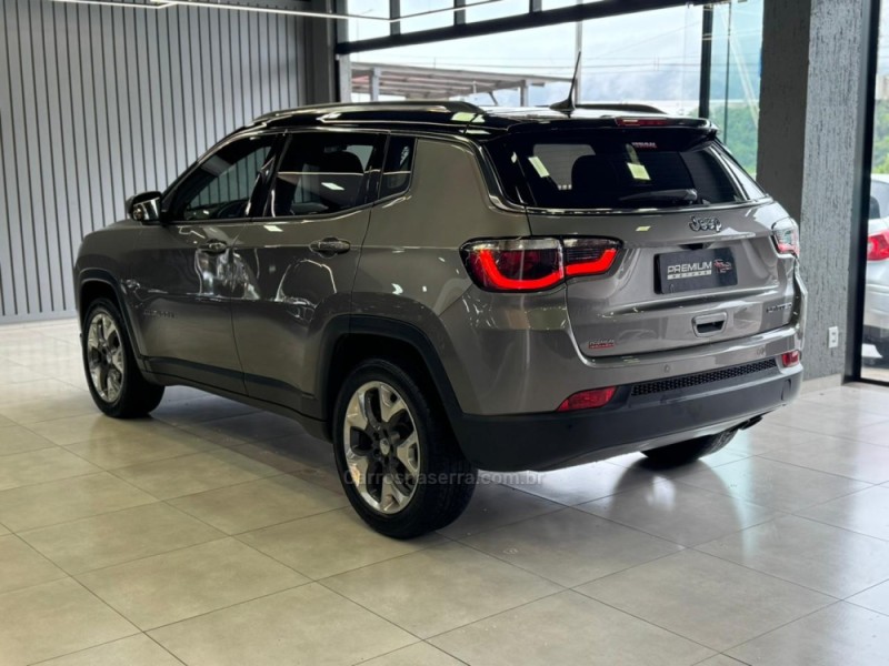 COMPASS 2.0 16V FLEX LIMITED AUTOMÁTICO - 2017 - DOIS IRMãOS