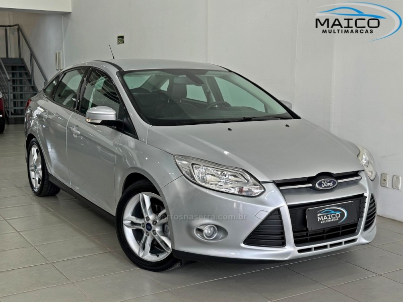 focus 2.0 sedan 16v gasolina 4p manual 2014 novo hamburgo