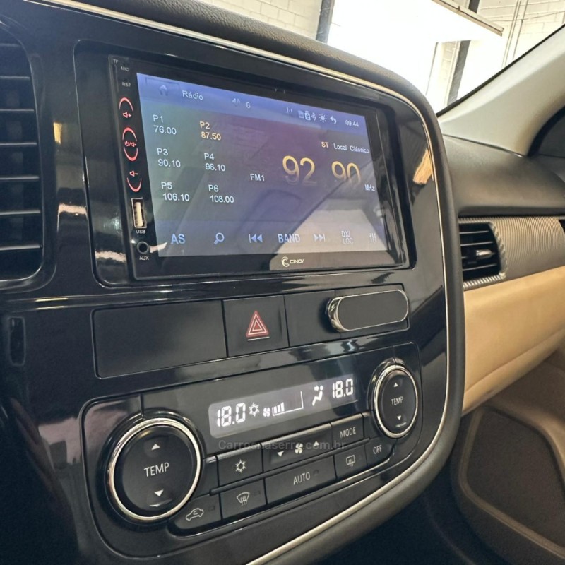 OUTLANDER 3.0 GT4 4X4 V6 24V GASOLINA 4P AUTOMÁTICO - 2015 - NOVO HAMBURGO