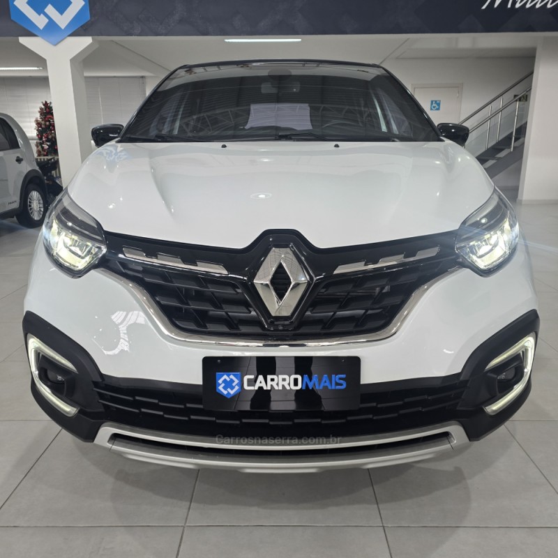 CAPTUR 1.3 ICONIC 16V TURBO FLEX 4P AUTOMÁTICO - 2022 - SANTA CRUZ DO SUL