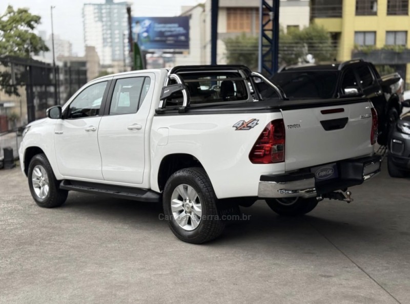 HILUX 2.8 4X4 CD 8V DIESEL 4P MANUAL - 2019 - CAXIAS DO SUL