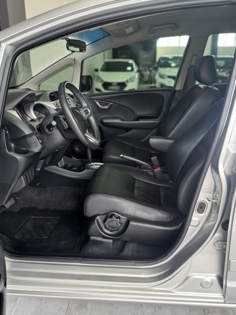 FIT 1.5 EX 16V GASOLINA 4P AUTOMÁTICO - 2014 - CAXIAS DO SUL