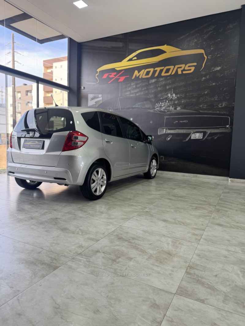 FIT 1.5 EX 16V GASOLINA 4P AUTOMÁTICO - 2014 - CAXIAS DO SUL