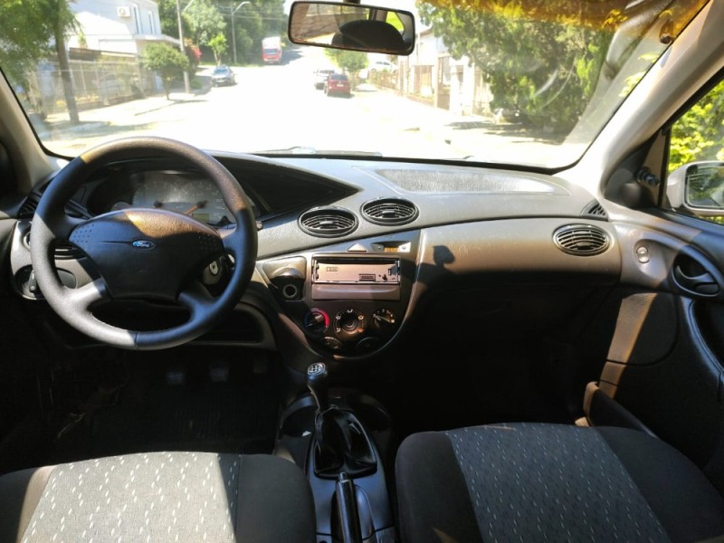 FOCUS 1.6 GL 8V FLEX 4P MANUAL - 2007 - FARROUPILHA