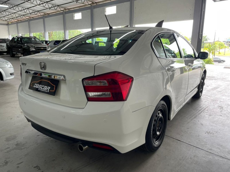 CITY 1.5 LX 16V FLEX 4P MANUAL - 2013 - BOM PRINCíPIO