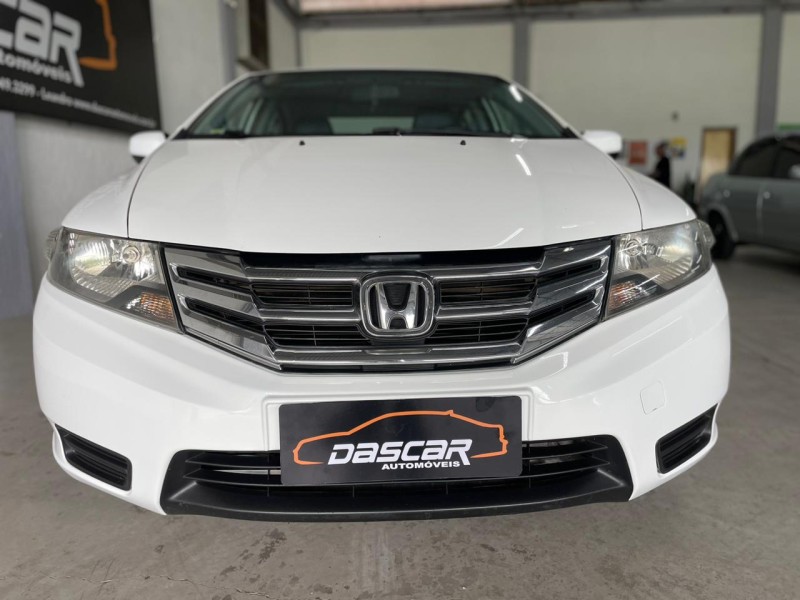 CITY 1.5 LX 16V FLEX 4P MANUAL - 2013 - BOM PRINCíPIO