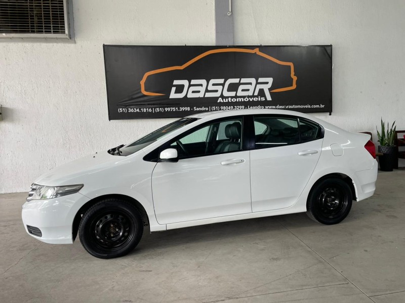 CITY 1.5 LX 16V FLEX 4P MANUAL - 2013 - BOM PRINCíPIO