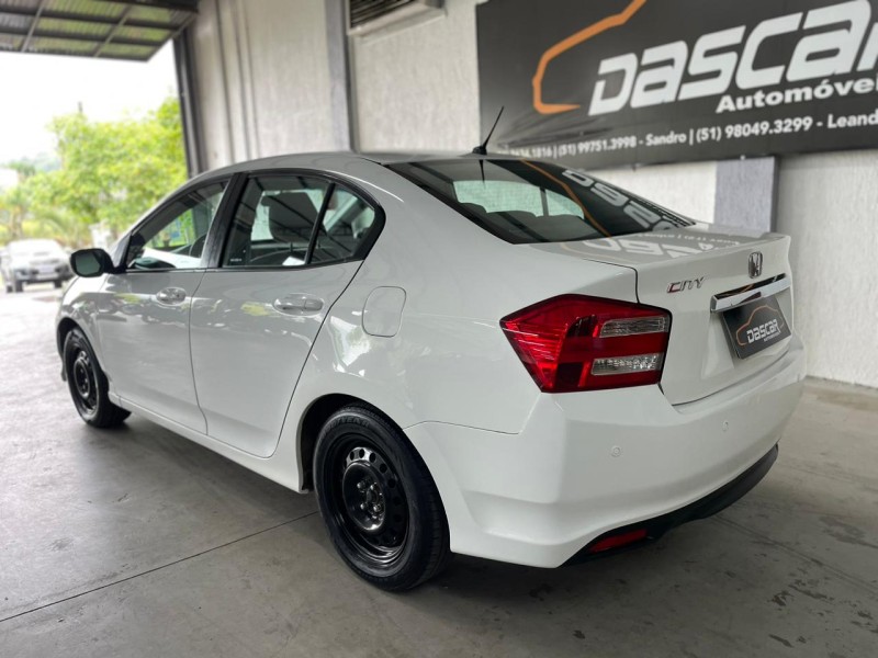 CITY 1.5 LX 16V FLEX 4P MANUAL - 2013 - BOM PRINCíPIO