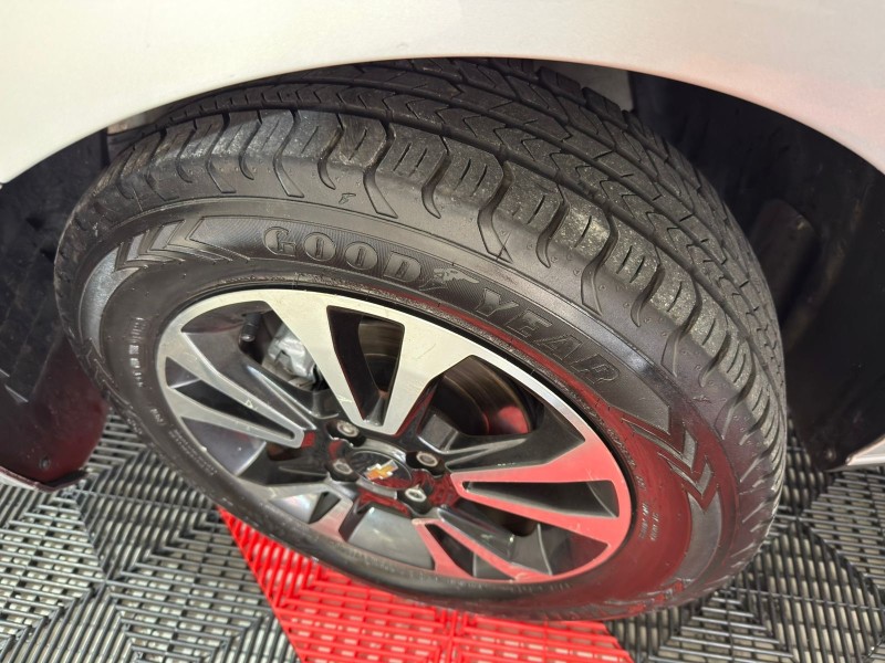 ONIX 1.4 MPFI LTZ 8V FLEX 4P MANUAL - 2013 - CAXIAS DO SUL