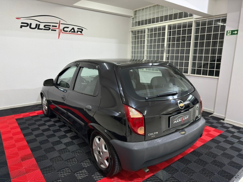 CELTA 1.0 MPFI LIFE 8V FLEX 4P MANUAL - 2009 - CAXIAS DO SUL