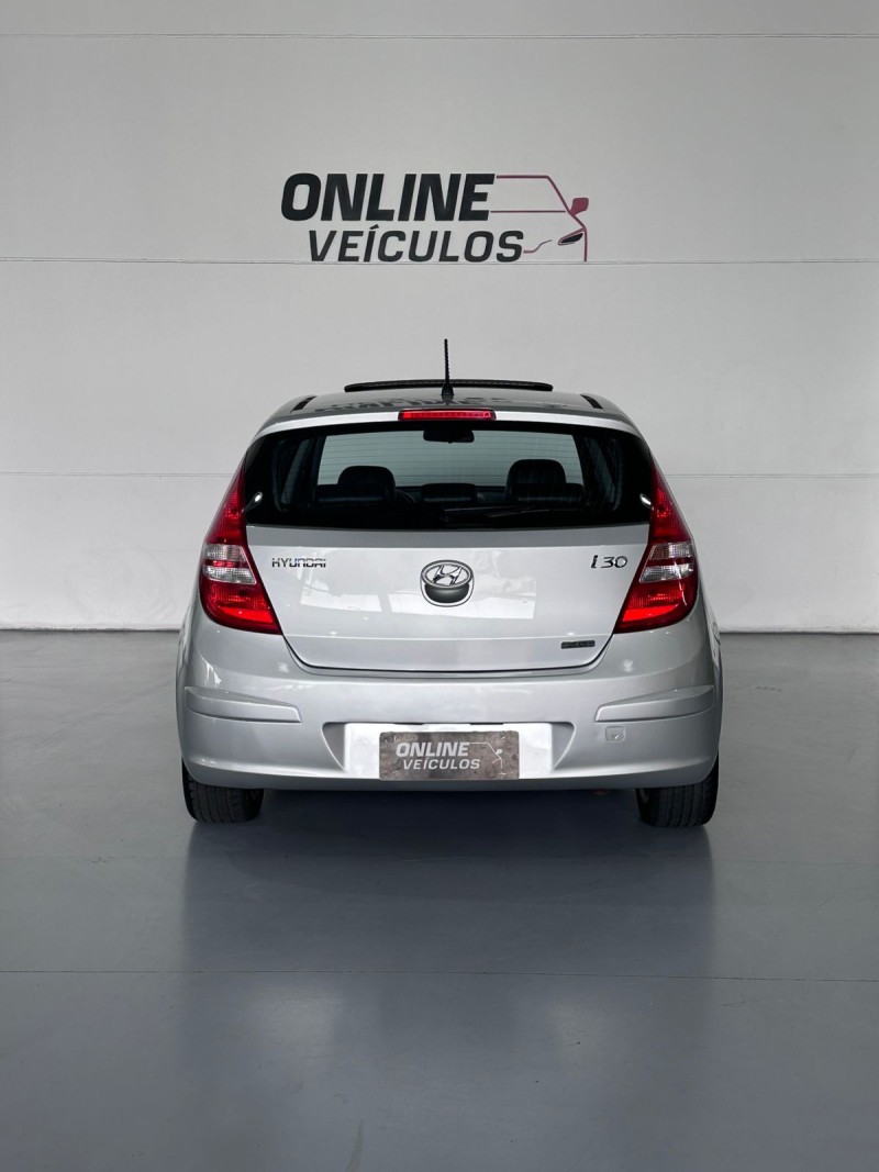 I30 2.0 MPFI GLS 16V GASOLINA 4P AUTOMÁTICO - 2011 - FARROUPILHA