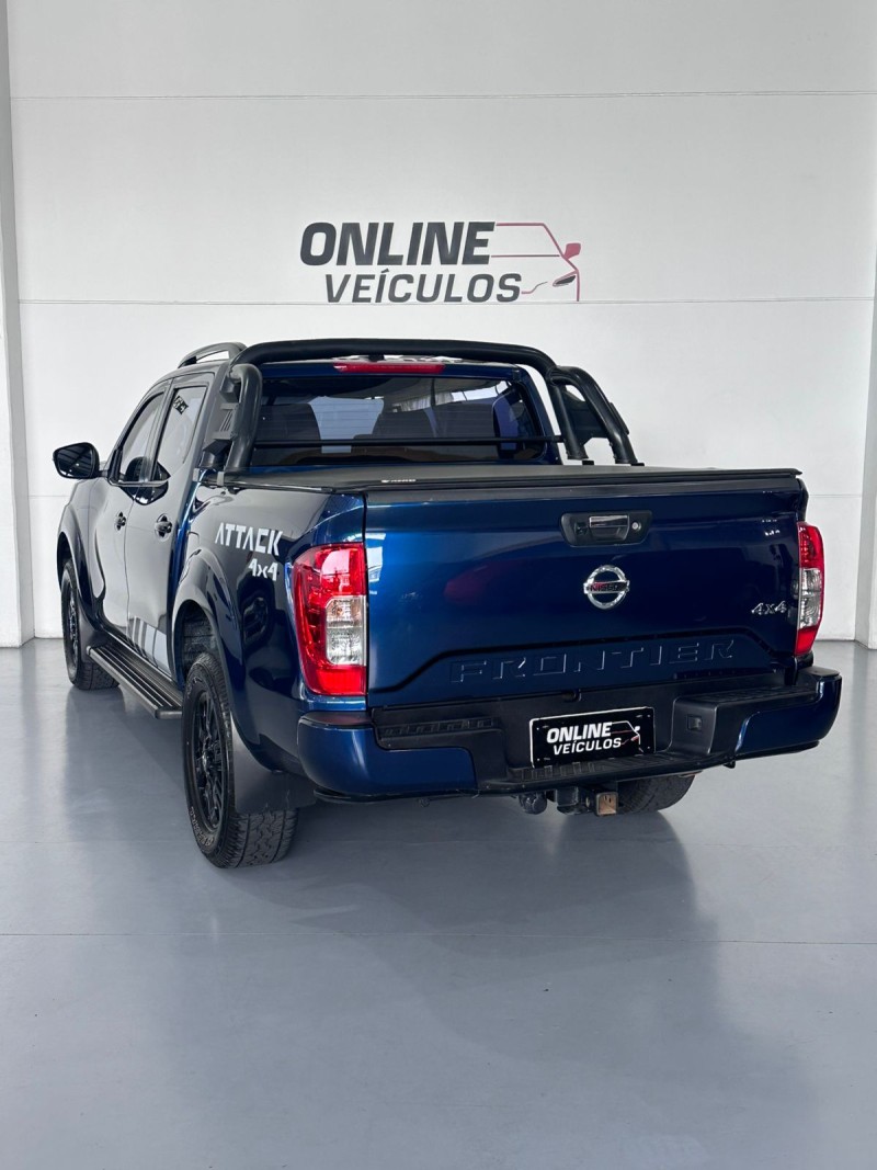 FRONTIER 2.3 ATTACK 4X4 CD BI-TURBO DIESEL 4P AUTOMÁTICO - 2023 - FARROUPILHA